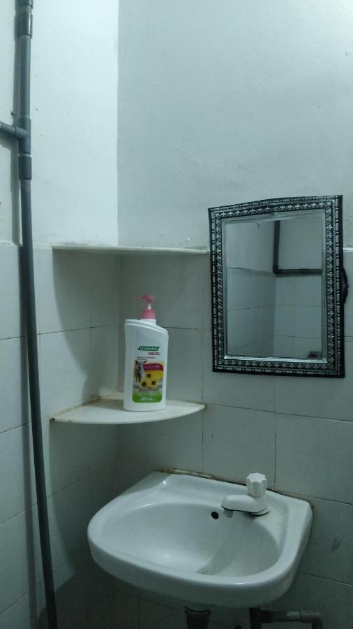 Homestay Budget Lenggong Kampong Ulu Jepai Exterior foto